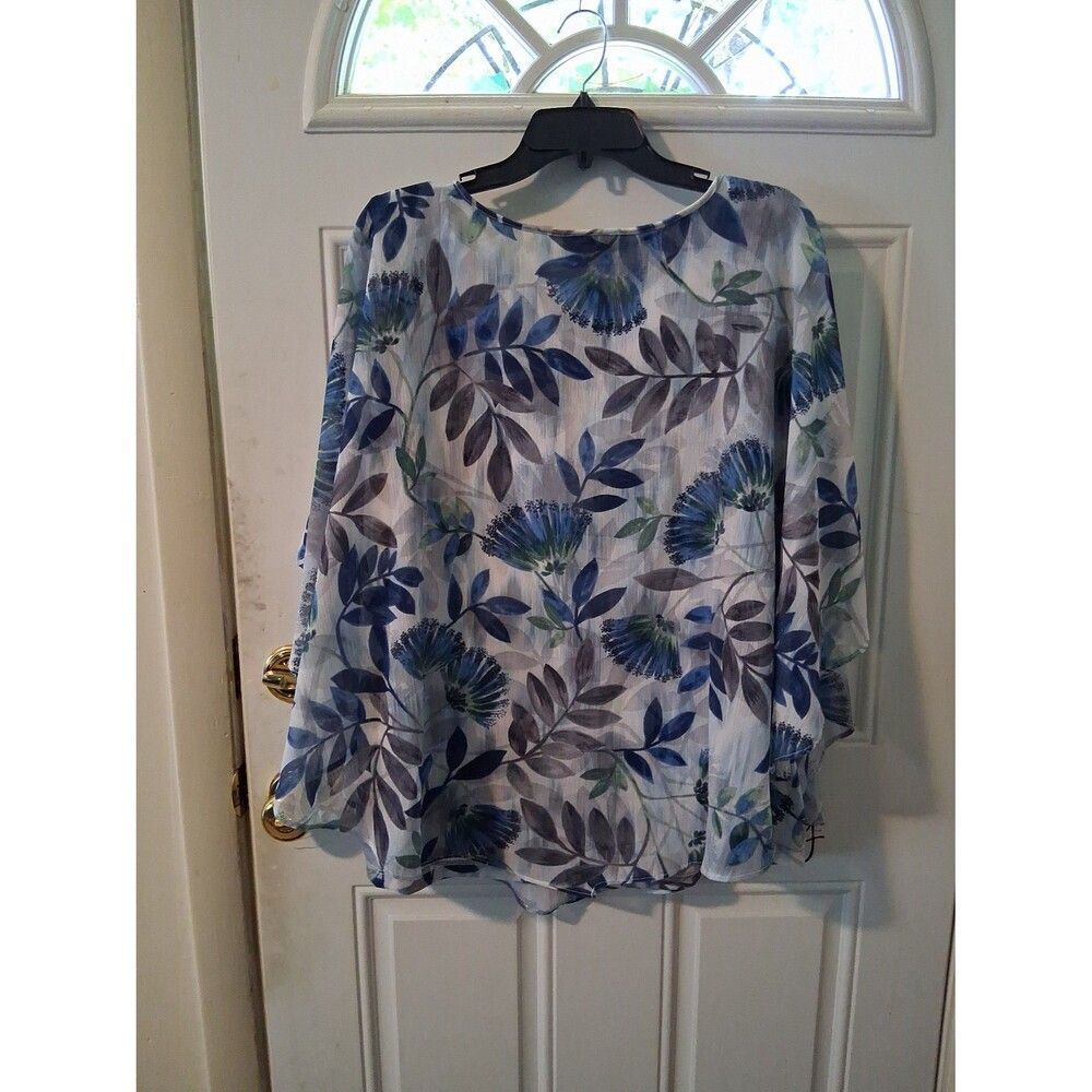 Women's Top 22W by Alfred Dunner Attached Sheer Poncho & Silver Necklace - Picture 9 of 9